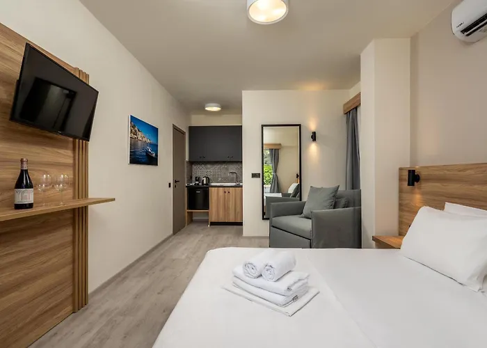 公寓 Colori Di Maria 阿凡投